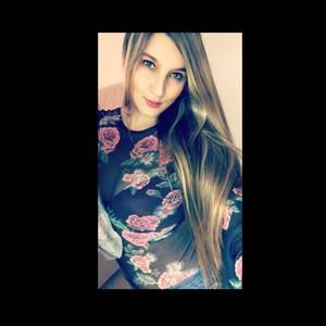 Meet your Posher, Carolina